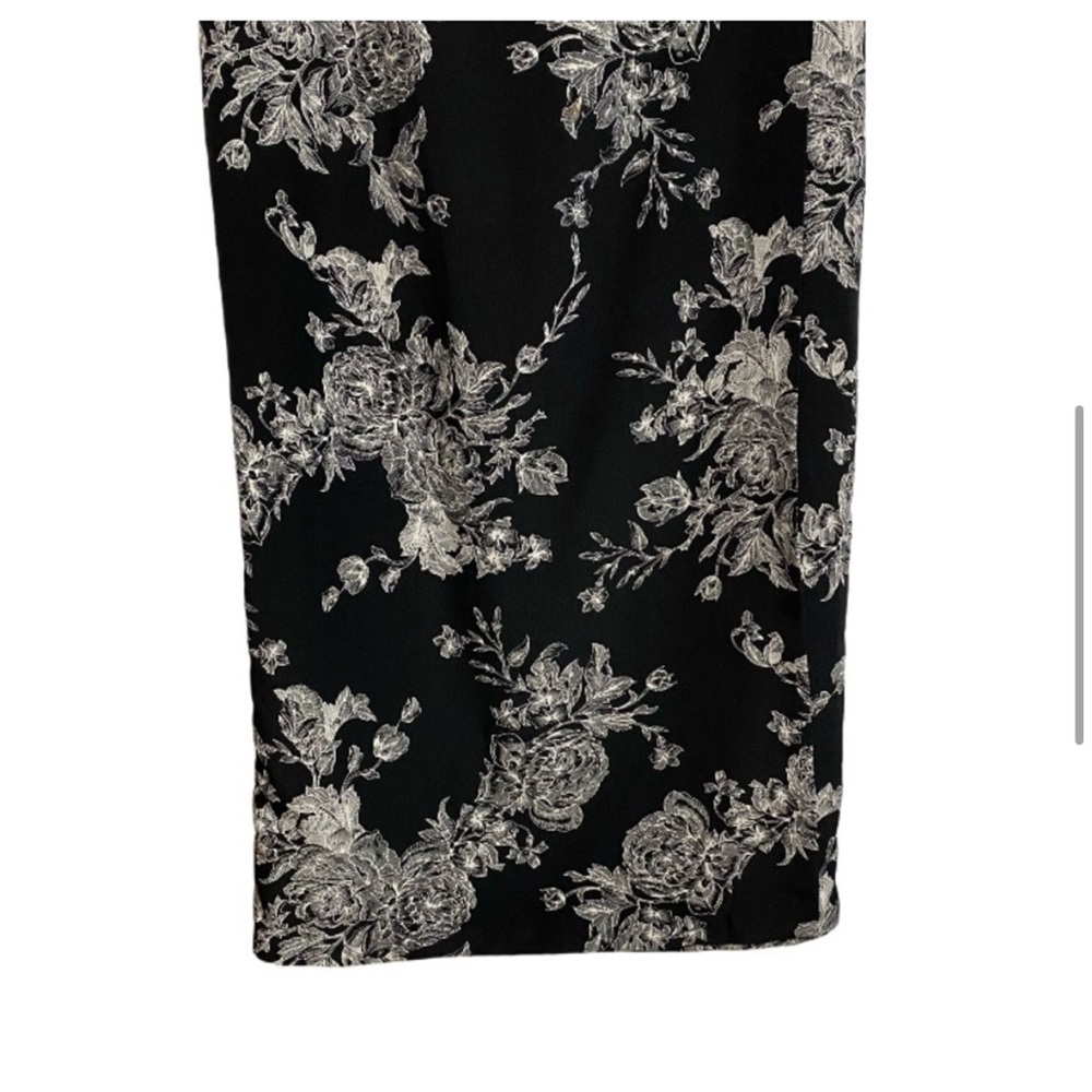 Studio C Black White Floral Wrap Maxi Skirt Size 12 - Picture 7 of 8